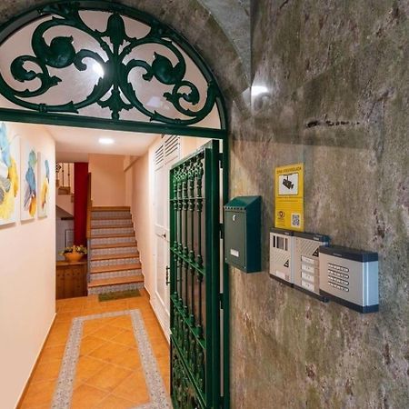 Apartamentos Amat - Only Adult - Playa El Bajondillo Τορρεμολίνος Εξωτερικό φωτογραφία
