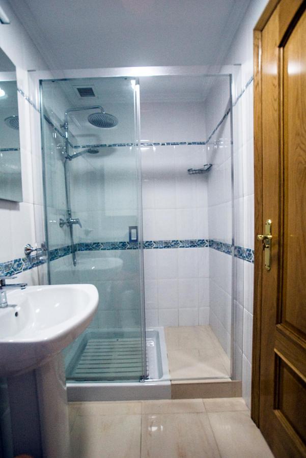 Apartamentos Amat - Only Adult - Playa El Bajondillo Τορρεμολίνος Εξωτερικό φωτογραφία